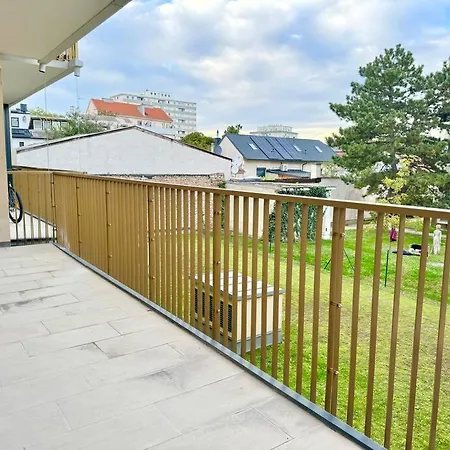 Moderne Mit Balkon - Naehe Shopping Sued Apartamento *