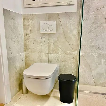 Apartamento Moderne Mit Balkon - Naehe Shopping Sued *